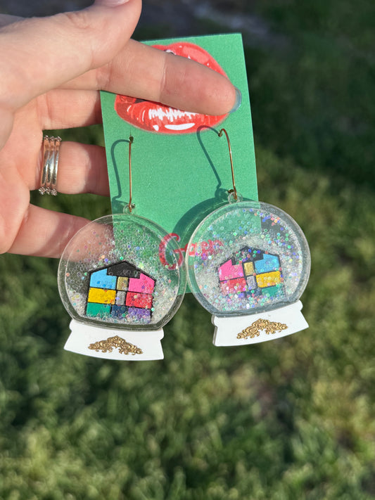 Lover House Snow Globe